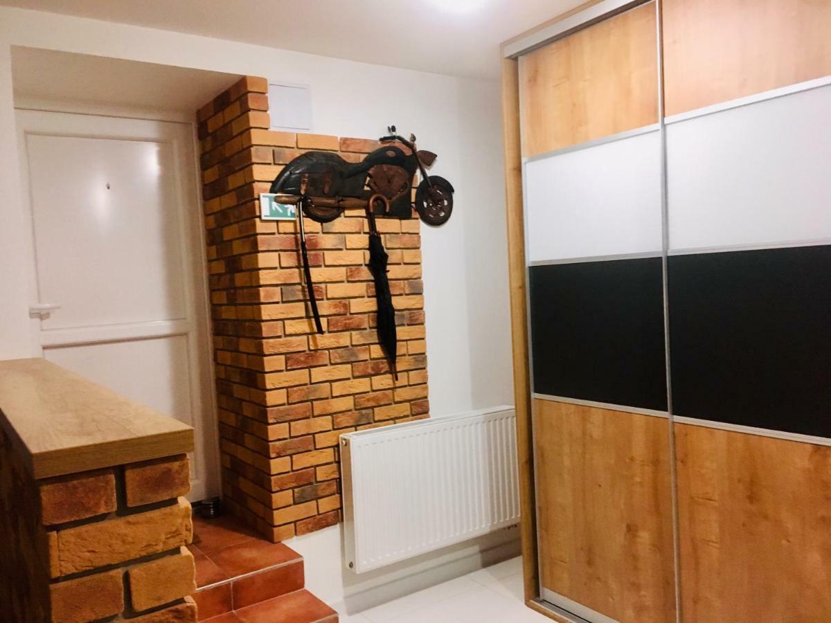 Underground Apartment Bratislava-Nivy Kültér fotó